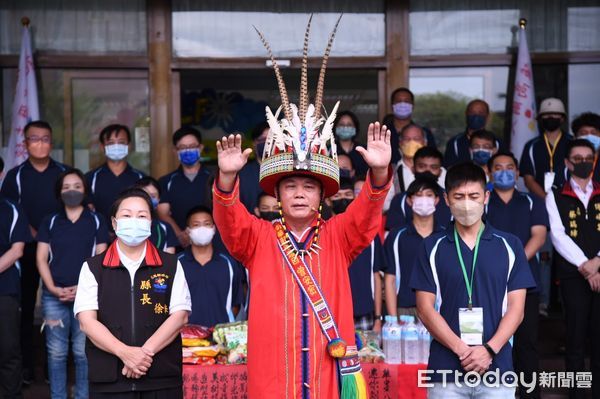 ▲▼「果嶺上的熊孩子」於花蓮高爾夫球場舉行開鏡祈福儀式，花蓮縣長徐榛蔚應邀參加。（圖／花蓮縣政府提供，下同）