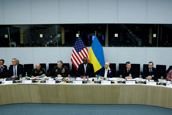 ▲▼2022年10月12日，北約（NATO）在布魯塞爾總部舉行國防部長會議。（圖／路透）