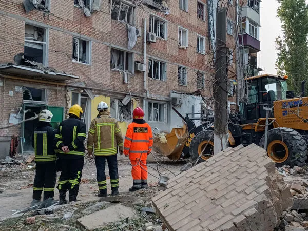 ▲▼烏克蘭南部港口城市尼古拉耶夫（Mykolaiv）遭炮擊。（圖／路透）