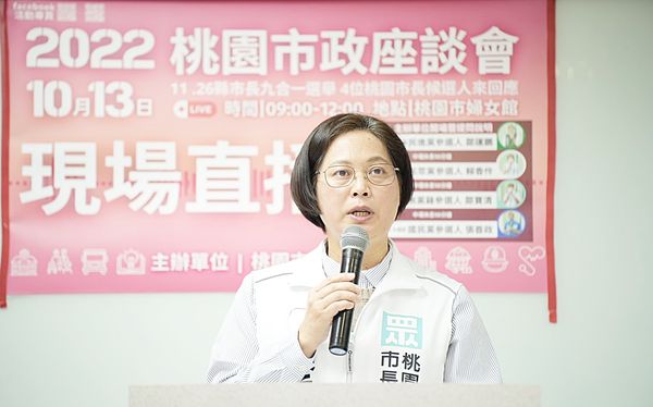 ▲民眾黨市長參選人賴香伶針對台灣低薪環境提出六大勞工政見，承諾當選後市府應主動帶動提高勞工薪資。（圖／賴香伶競辦提供）