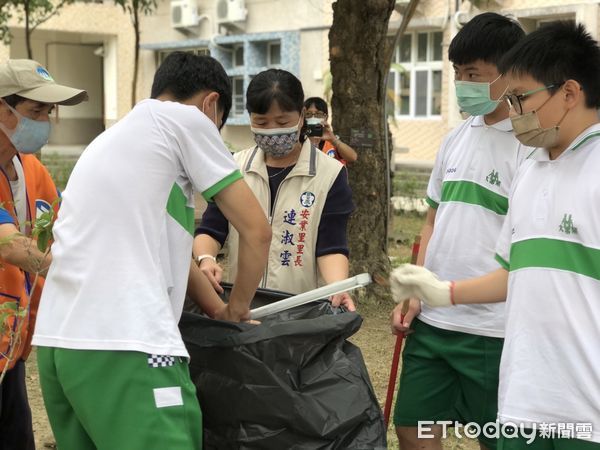 ▲▼ 嘉市大業班級社企行動 揪里長百人齊響應 。（圖／大業國中提供）