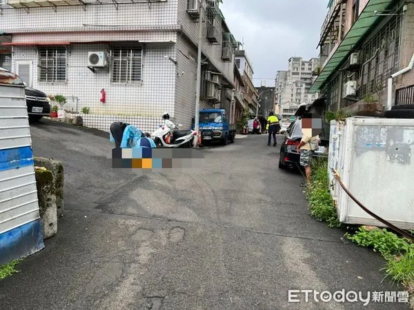 ▲▼ 警消現場勘驗。（圖／記者戴上容翻攝）