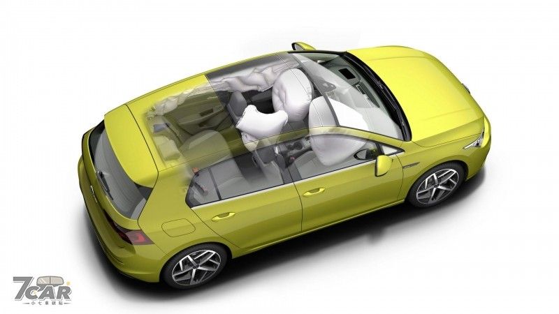 再次獲得五星撞擊表現 2023 Volkswagen Golf 新增前排座椅中央氣囊