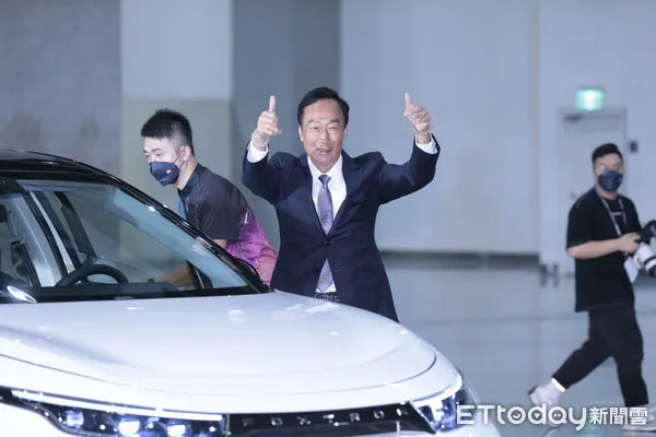 ▲▼鴻海科技日HHTD22今年選在創辦人郭台銘的生日當天(10/18)隆重登場，會中同時發表兩款全新電動車Model B與Model V。（圖／記者湯興漢攝）