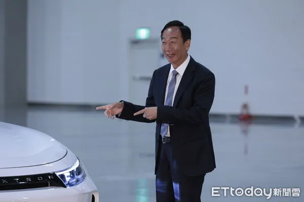 ▲▼鴻海科技日HHTD22今年選在創辦人郭台銘的生日當天(10/18)隆重登場，會中同時發表兩款全新電動車Model B與Model V。（圖／記者湯興漢攝）