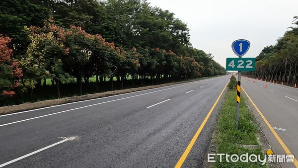 ▲▼屏鵝公路潮州段纜線下地、路面重鋪，天際淨空。（圖／公路總局）