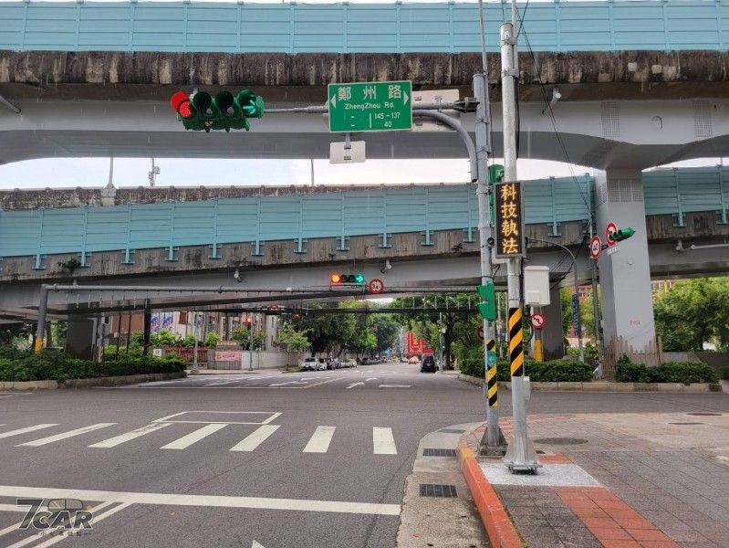 開車族荷包注意！　台北市年底前將新增 20 處路口科技執法
