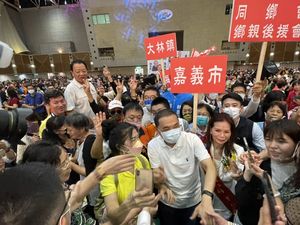 「棄政黨派系辨是非」　侯友宜泛淚喊：團結找回愛台灣的精神