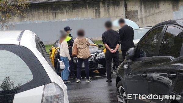 ▲▼台北市美堤河濱停車場男子陳屍車內。（圖／記者黃彥傑攝）