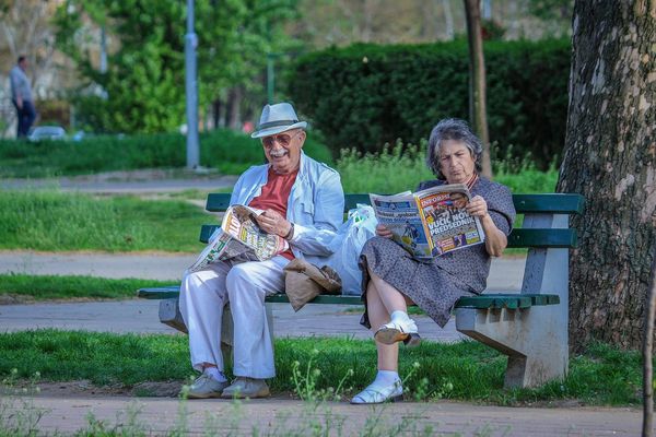 ▲▼老夫妻、老人、銀髮族、退休。（示意圖／取自免費圖庫pixabay）