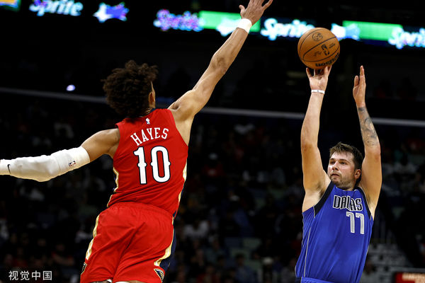 ▲▼鵜鶘墨菲三世、獨行俠唐西奇。（圖／CFP）