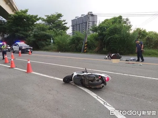 ▲▼橋頭車禍             。（圖／記者陳宏瑞攝）