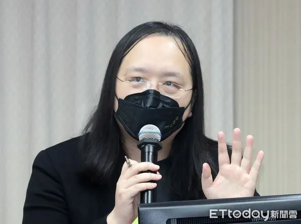 ▲▼數發部長唐鳳 立法院交通委員會。（圖／記者屠惠剛攝）