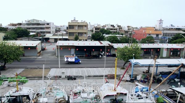 ▲▼復刻高雄傳說陳財佑！「抓漏發財車」街上跑，駕駛竟是這大咖。（圖／陳其邁競選團隊提供）