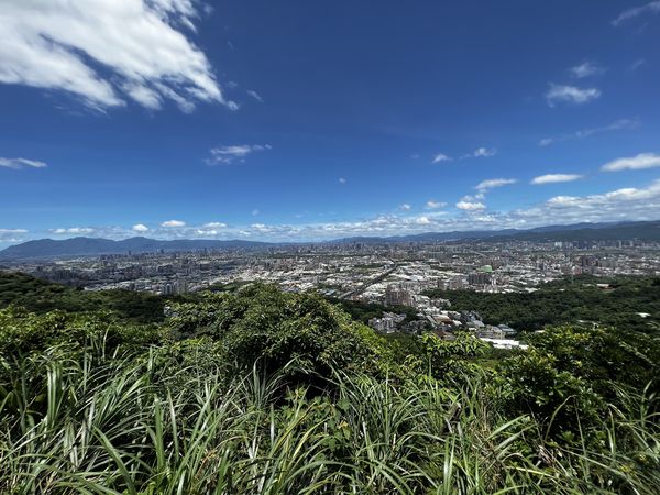 ▲「大同山觀景步道」位於新北市樹林區及桃園市龜山區交界處。（圖／新北市觀旅局提供）