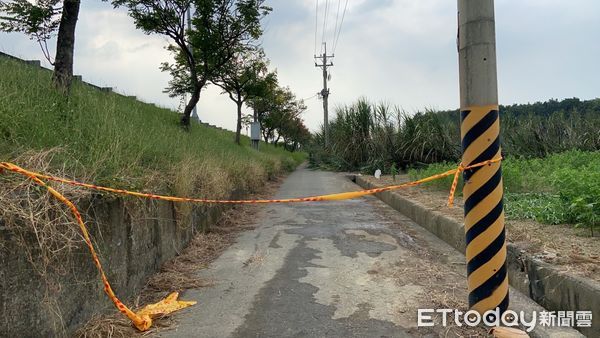 ▲▼嘉義水上甘蔗田起火！　警消撲滅「赫見1男性焦屍」。（圖／民眾提供）