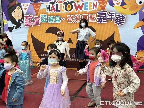 ▲▼ 新北市議員李倩萍裝扮學生樣，令人驚艷            。（圖／李倩萍服務處提供）