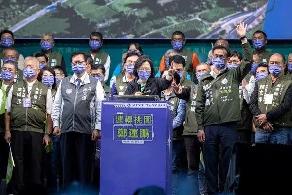▲蔡英文連三週赴桃園力挺鄭運鵬。（圖／鄭運鵬競總提供）