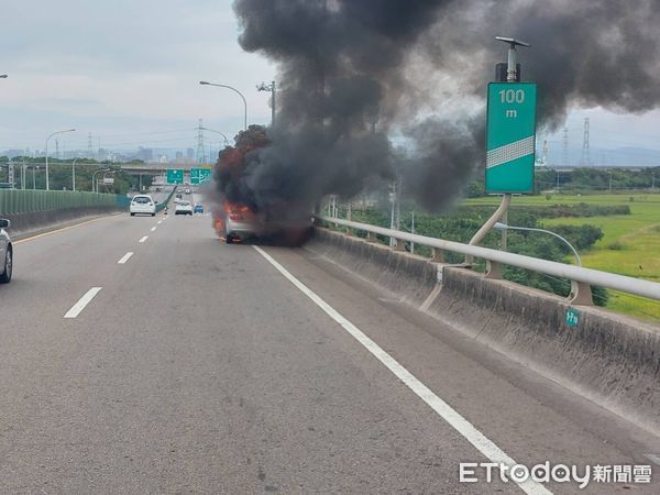 ▲▼ 彰化火燒車。（圖／記者唐詠絮翻攝）