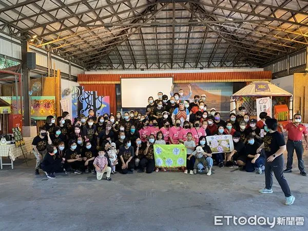 ▲▼ 嘉基照服員嘉年華協助紓壓。（圖／嘉義基督教醫院提供）