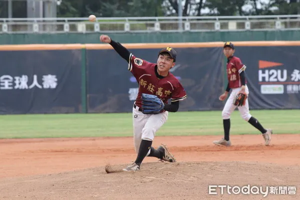 ▲中信盃黑豹旗，高雄新莊楊盛為。（圖／記者楊舒帆攝）