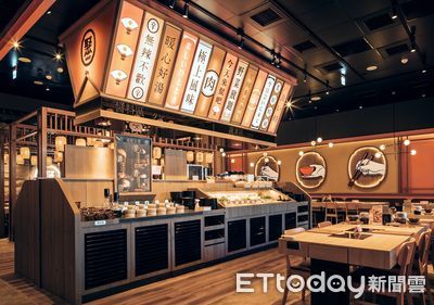 身穿紅白衣湯頭享免費升級 「聚日式鍋物」全台首家形象店進駐士林