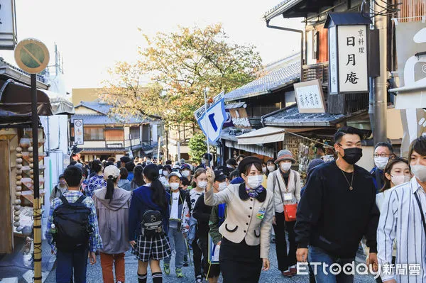 ▲▼京都清水寺清水坂，日本旅遊，京都旅遊，日本和服，穿和服體驗，京都旅遊，浴衣，浴衣體驗。（圖／記者蔡玟君攝）