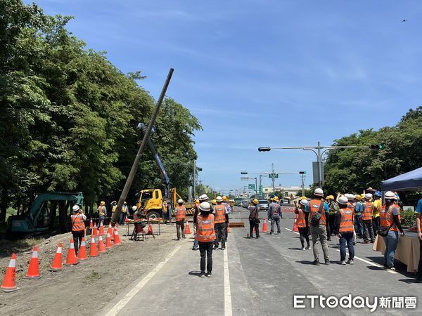 ▲種樹百里台電電纜線地下化             。（圖／資料照）