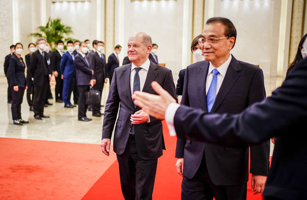 ▲▼德國總理蕭茲（Olaf Scholz）4日訪問中國北京與中國國務院總理李克強出席記者會。（圖／路透）