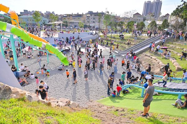 ▲▼ 馬卡龍公園（圖／橘子狗愛吃糖提供）