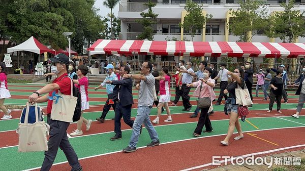 ▲▼南投市鳳鳴國中學生數只剩26人，但教育不容打折，校方仍熱鬧舉辦50周年校慶。（圖／鳳鳴國中提供，下同）