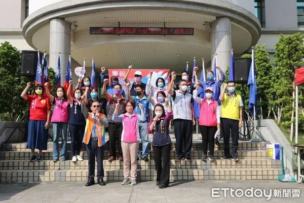 ▲周佳琪號召簽署廉能政府公約，民黨籍候選人響應             。（圖／周佳琪服務處提供，下同）