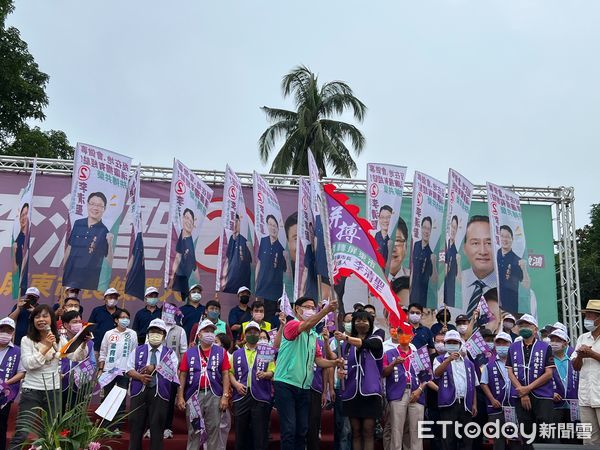 ▲李清聖成立競選總部，行政院長蘇貞昌到場力挺            。（圖／李清聖服務處提供，下同）