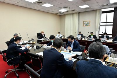 特定場所3疫苗限制將取消 蘇貞昌:防疫階段翻過新的一頁