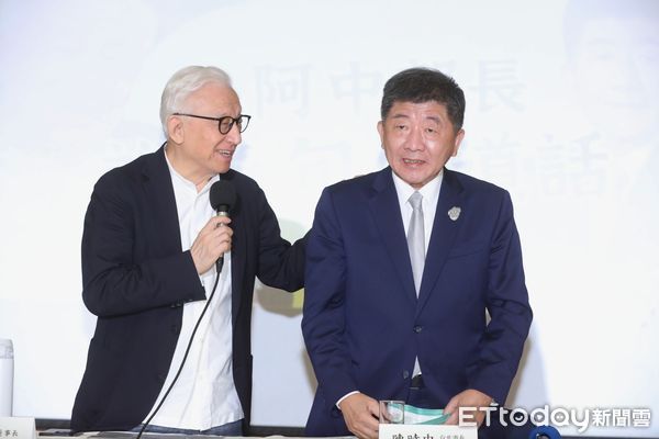 ▲▼曹興誠 陳時中「幫阿中部長說幾句公道話!」記者會。（圖／記者屠惠剛攝）