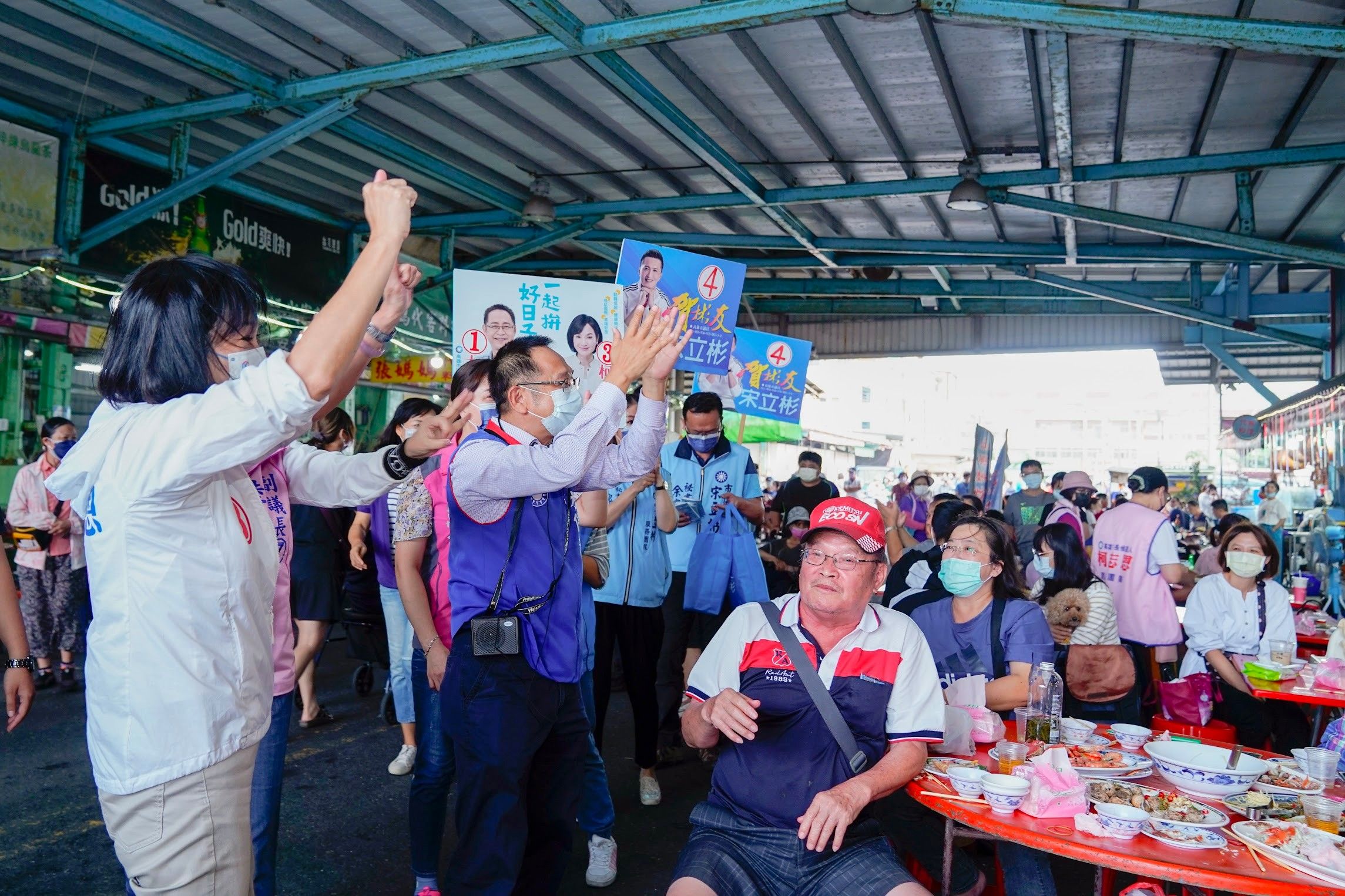 ▲▼高雄,海線,柯志恩,魚市,2022九合一大選,2022高雄市長。（圖／柯志恩競選辦公室提供）