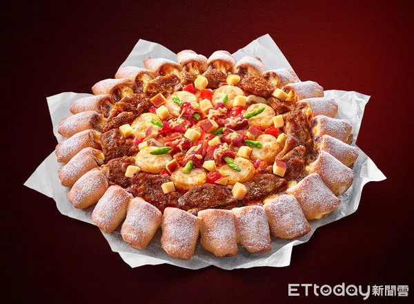 ▲▼必勝客推「白蘭地牛排干貝比薩」。（圖／業者提供）