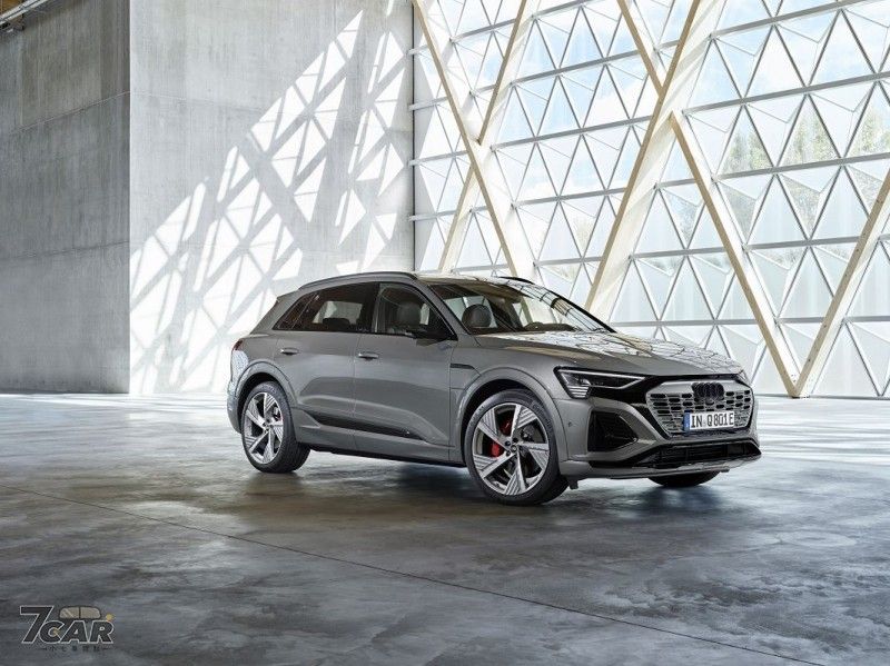 品牌最新純電旗艦 SUV　Audi Q8 e-tron 正式亮相