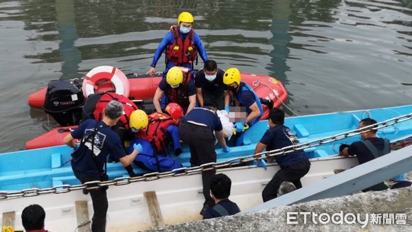 ▲▼ 百齡橋墜橋 。（圖／記者黃彥傑攝）   