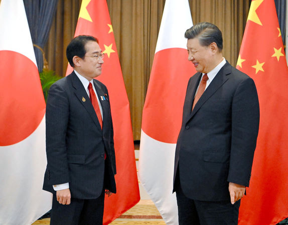 ▲▼日本首相岸田文雄與中國國家主席習近平17日在亞太經濟合作會議（APEC）期間舉行領袖會談。（圖／路透）