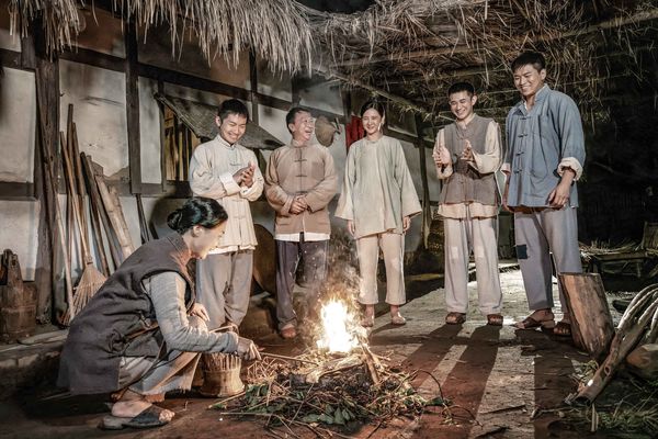 ▲▼《牛車來去》安心亞為戲需與演員牛培養默契 。（圖／公視提供）