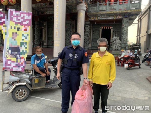 ▲東港警分局東港派出所副所長蘇大智愛心助人            。（圖／記者陳崑福翻攝，下同）
