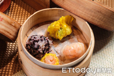點8號首度插旗中和！盤點東森廣場美食餐廳　一星咖哩內用預約滿到6月