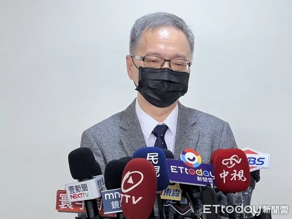 ▲▼薛瑞元立院時事訪問。（圖／記者陳煥丞攝）