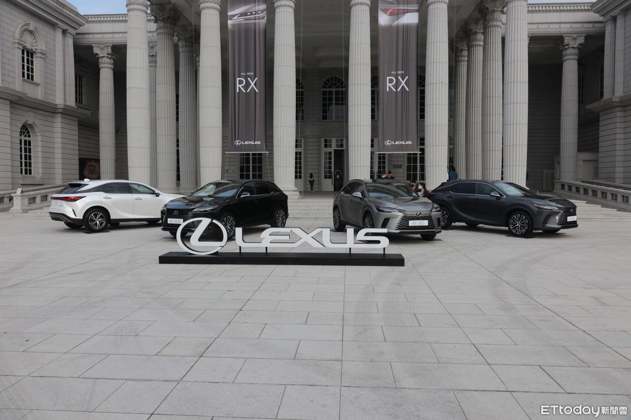 ▲245萬起！Lexus大改款RX休旅車上市　最高降10萬接單破2000台。（圖／記者張慶輝攝）