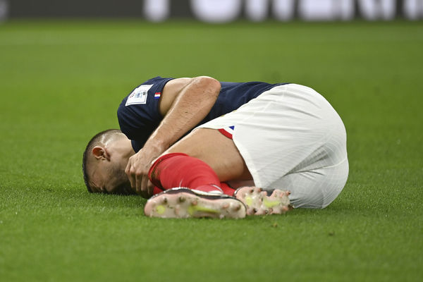 ▲▼法國隊主力邊衛盧卡斯（Lucas Hernardez）受傷，成為第4位退賽的法國隊球員。（圖／達志影像／美聯社）