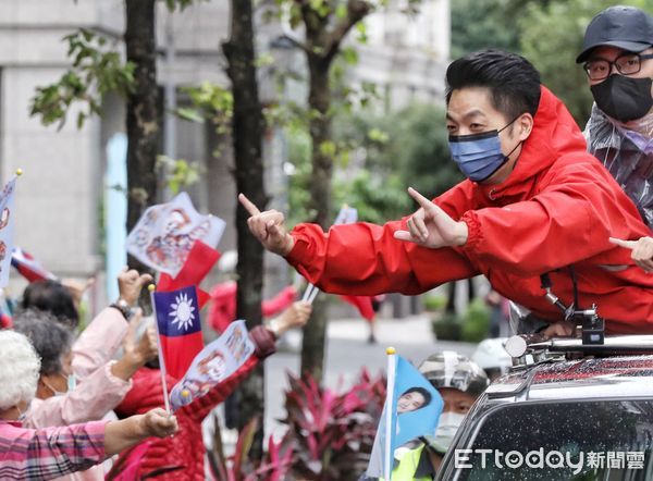 ▲▼蔣萬安「萬安台北出運行 約定1126投票去」12區車隊掃街。（圖／記者屠惠剛攝）