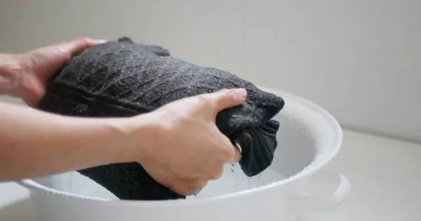 女網友抱怨婆婆家的衛生習慣相當惡劣。（示意圖／翻攝自Photo-AC）