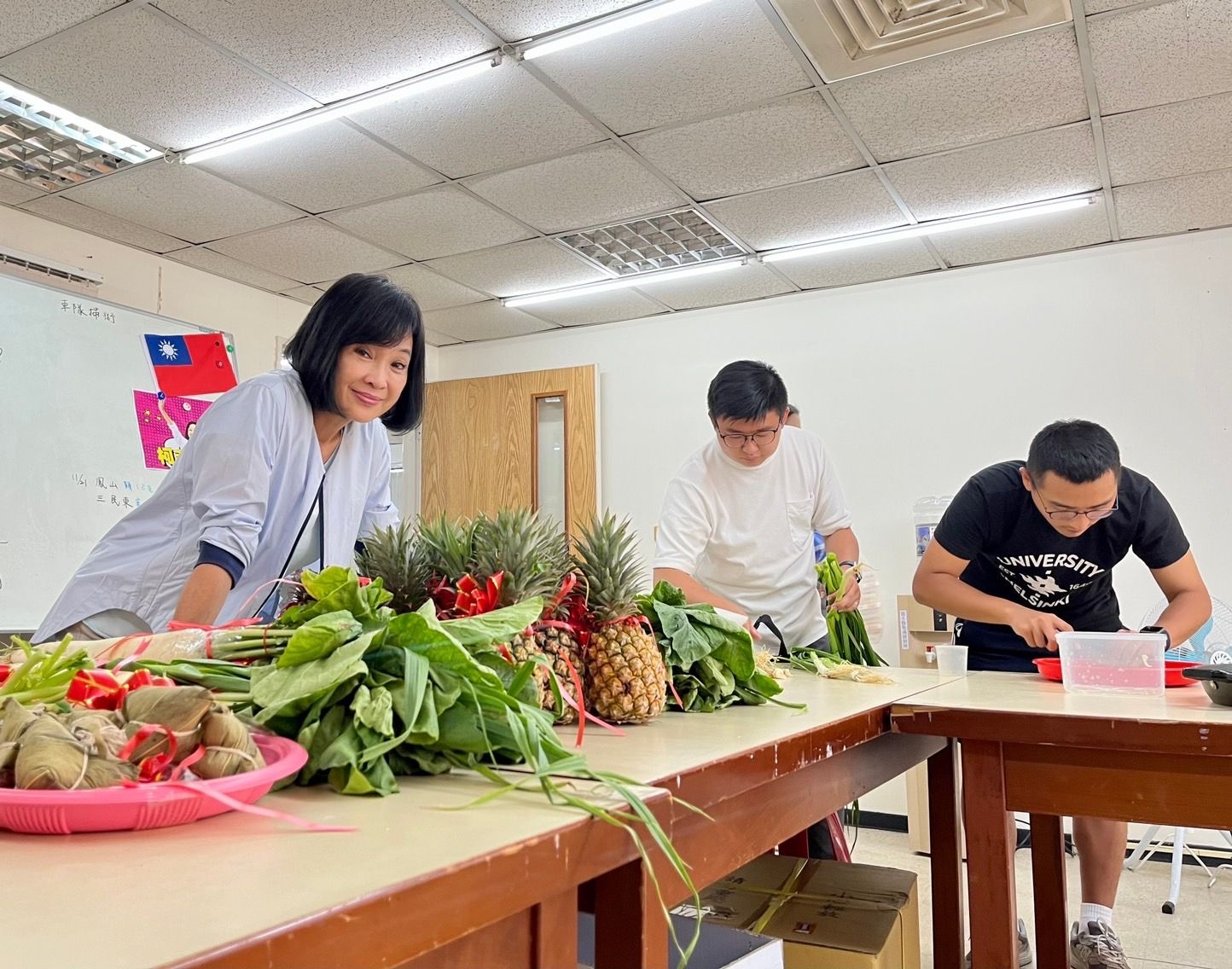 ▲▼ 柯志恩團隊選前之夜不忍了！爆她私下很愛跳…被叫女王駕到反應曝。（圖／記者許展溢翻攝）