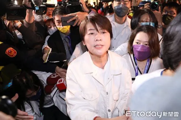 ▲2022縣市長選舉，無黨籍台北市長候選人黃珊珊宣布落選。（圖／記者黃克翔攝）